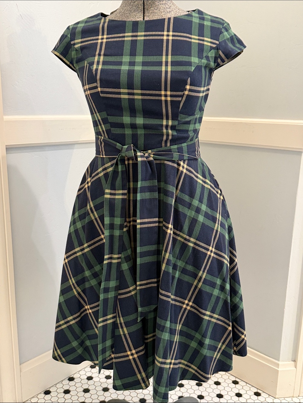 Green Plaid Belted Midi Dress by